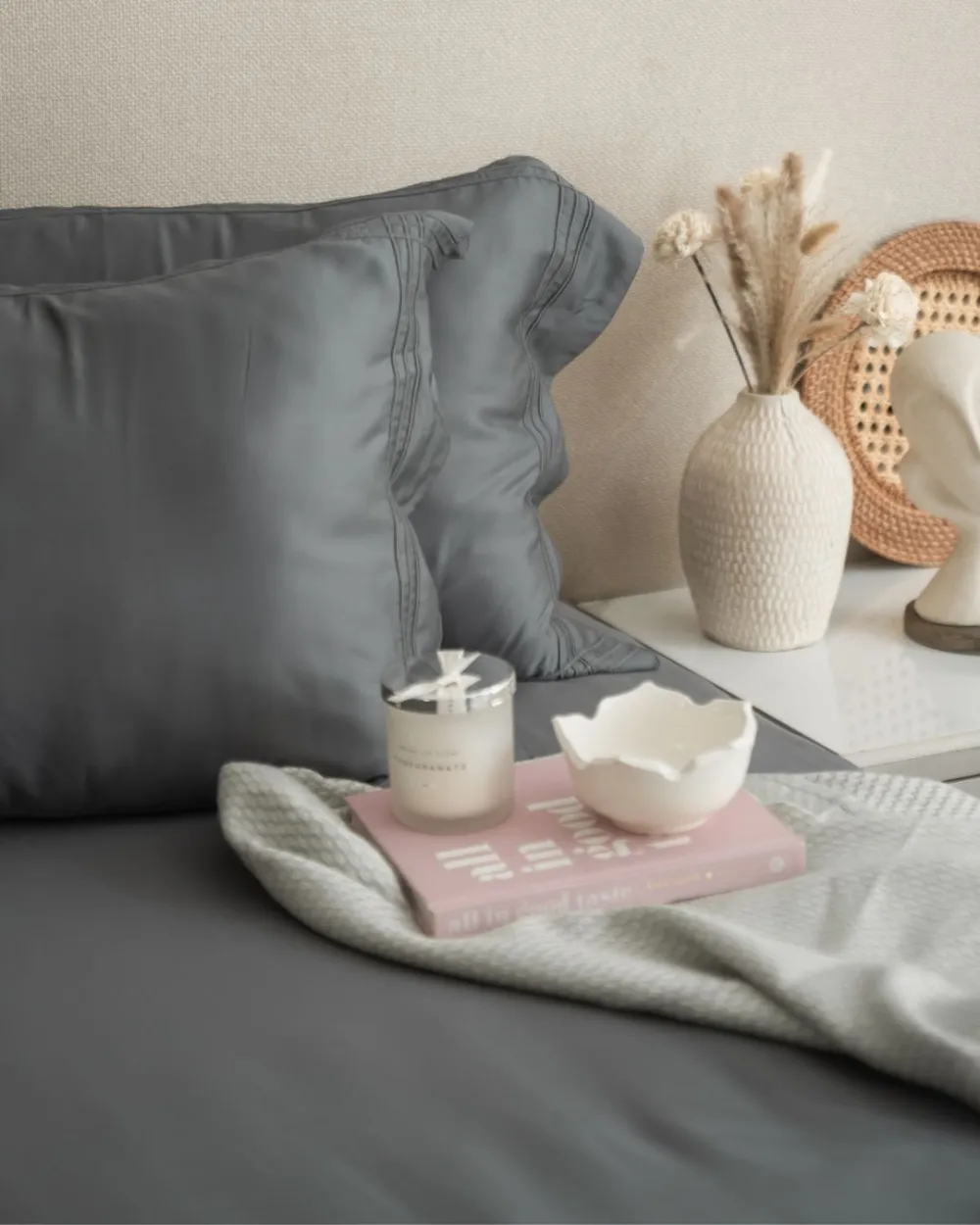 Charcoal Grey Pleated Super King Size Tc Bamboo Bedsheet Set
