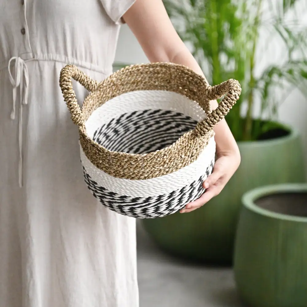 Durable-Looking Minimal Practical Storage Basket