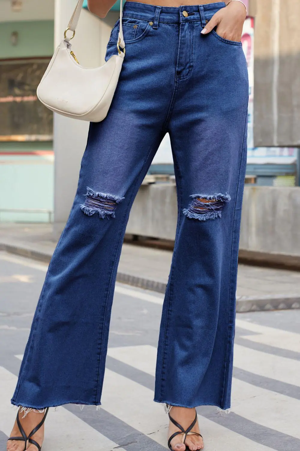 Distressed Buttoned Loose Fit Detail Denim Jeans