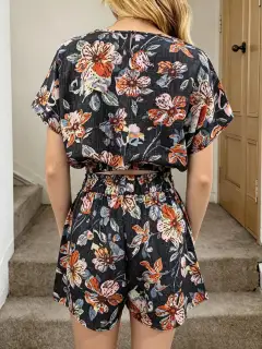 Pocketed Floral-Print Top and Shorts Matching Set