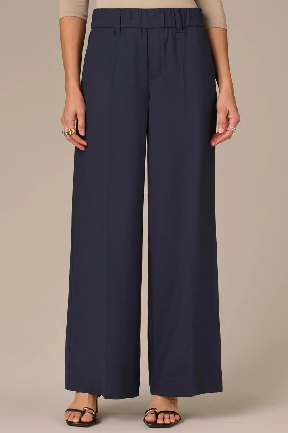 Pull-On Side Seam Tailored Trousers
