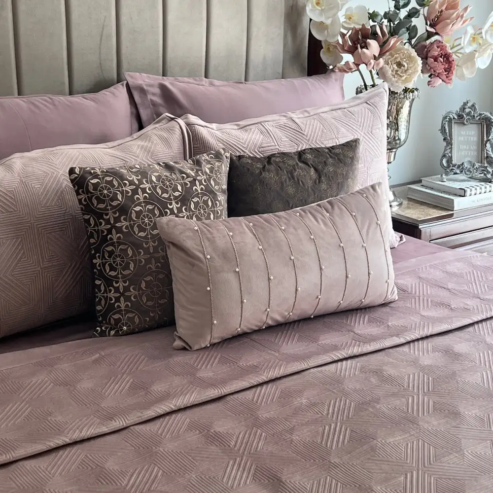 Onion Pink Velvet Bedspread