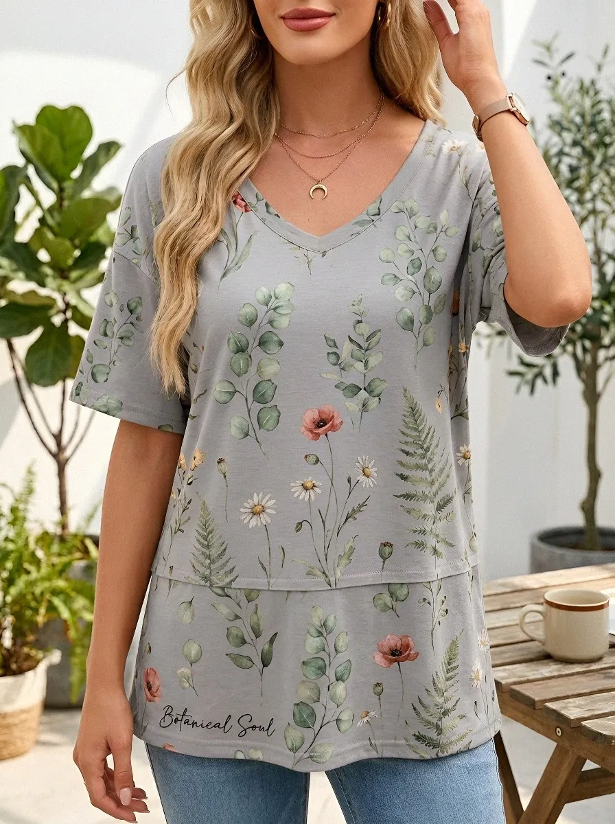 Women's Botanical Soul Floral Fern Printed V-Neck T-Shirt
