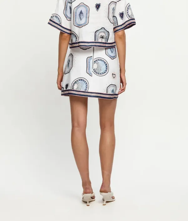 Versatile Printed Linen V Neck Cropped Top