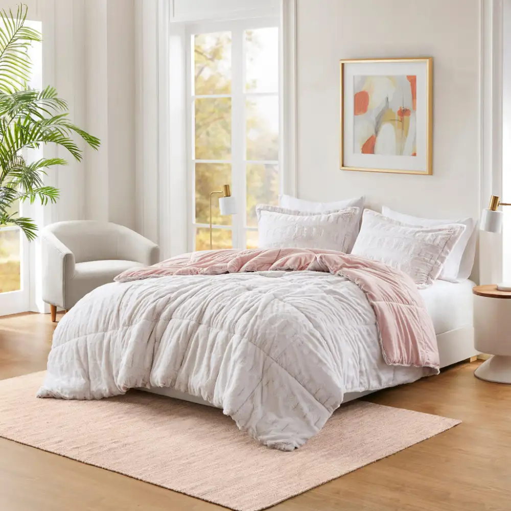 Plush Faux Fur Comforter Set