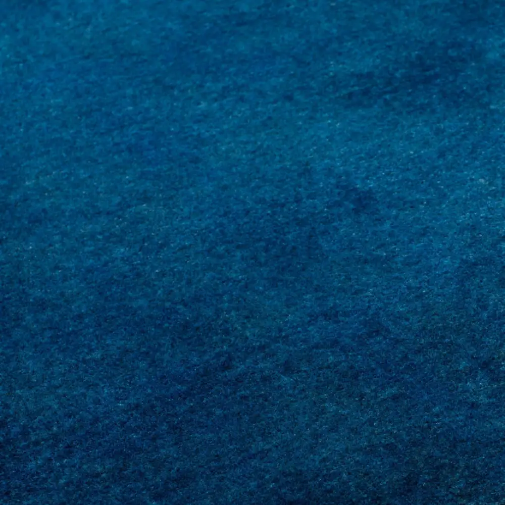 Hand-Loomed Wool Fringe Round Carpet
