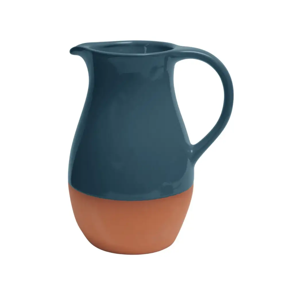 Everyday Serving Jug for Shared Dining