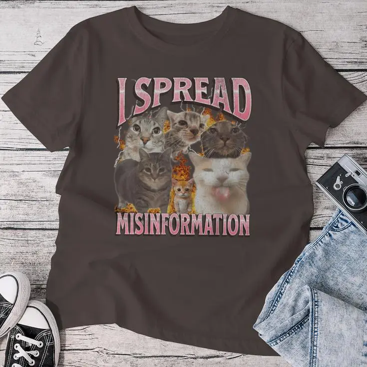 I Spread Misinformation Cat Women T-shirt