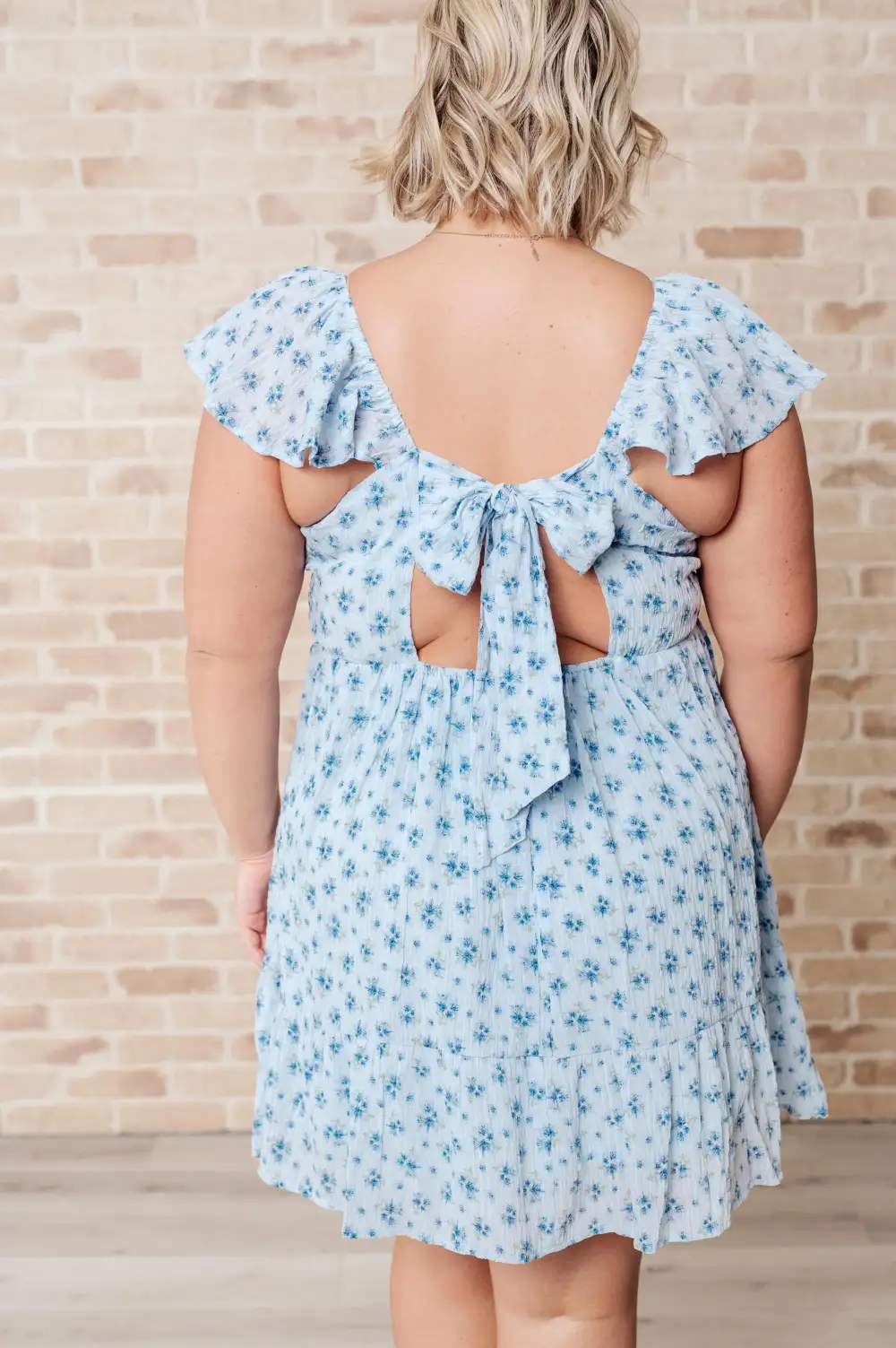 V-Neck Flutter-Sleeve Floral Casual Dress