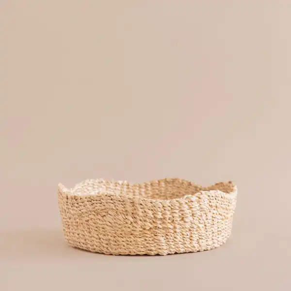 Shallow Scallop Basket