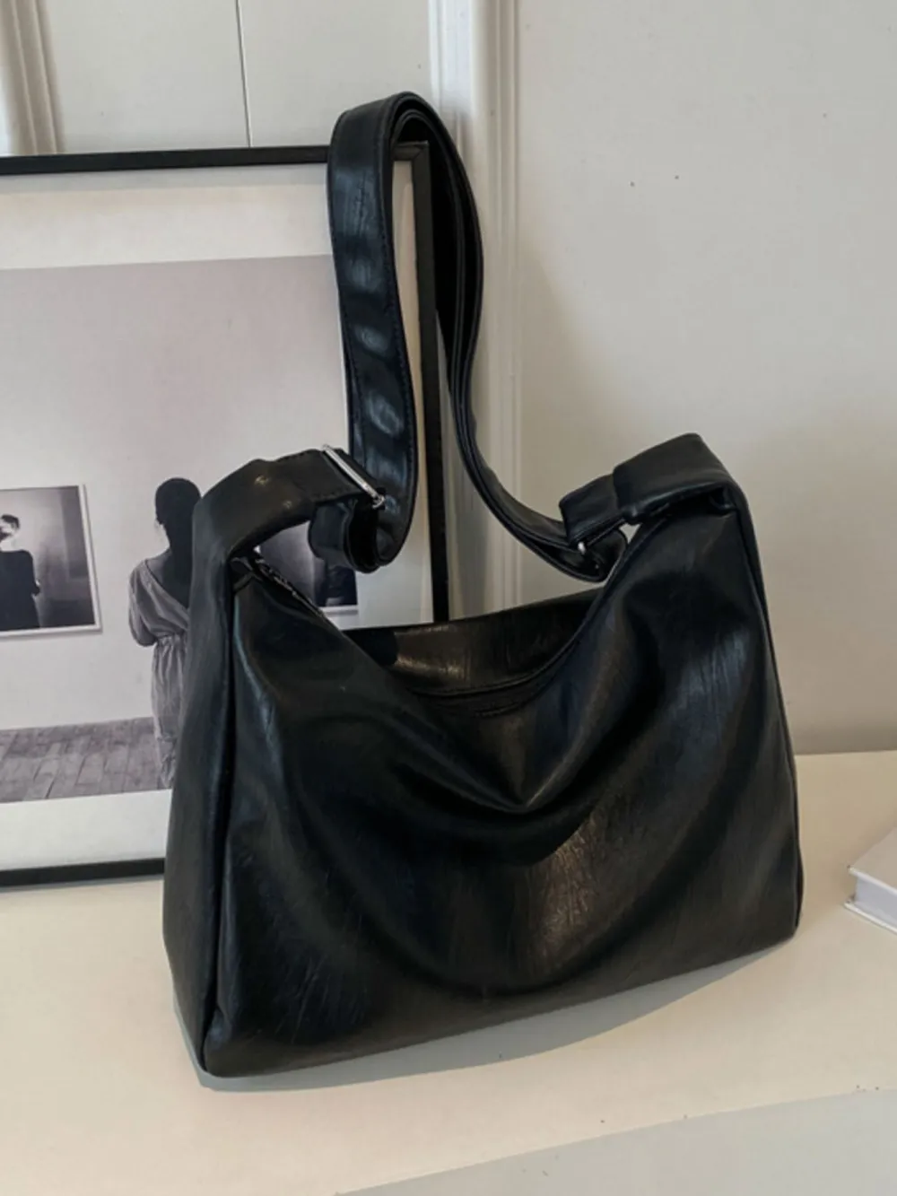 Easy Crossbody Bag
