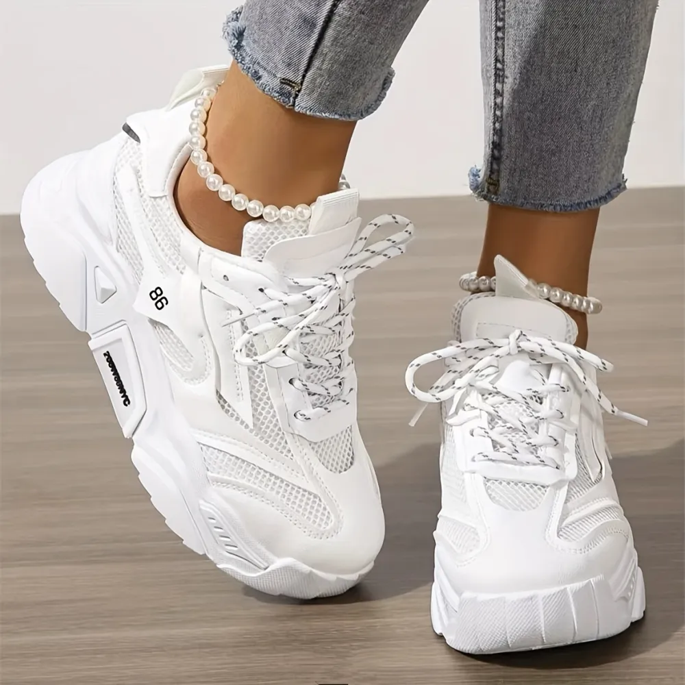 Platform Low Lace Up Sneakers Relaxed Shape