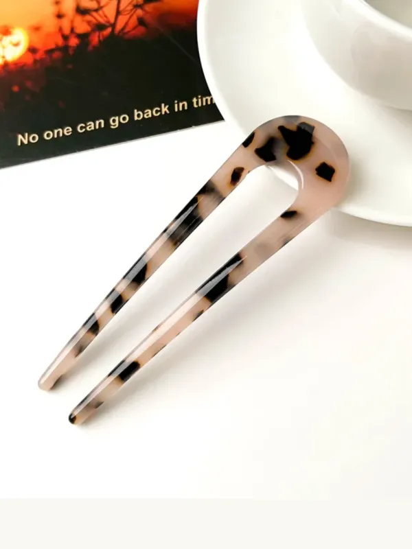 Minimal Everyday Hair Pin