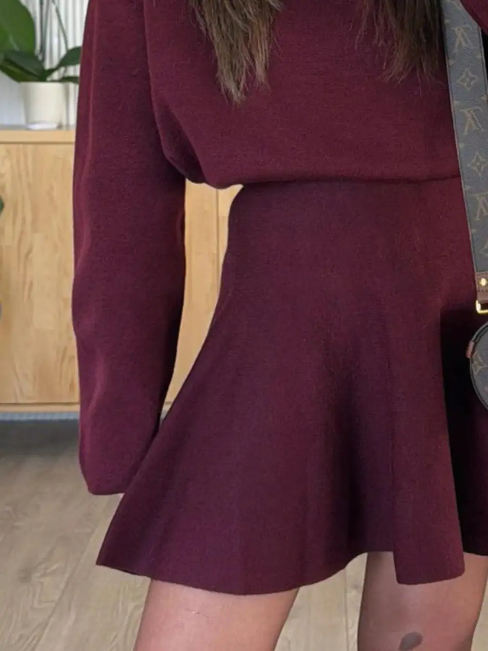 Bouncy Sweater Round Mini Dress