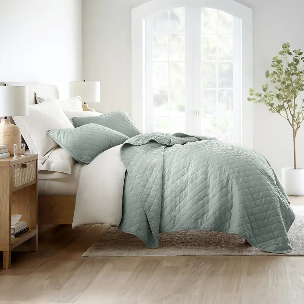 Diamond Stitch Quilted Coverlet Set