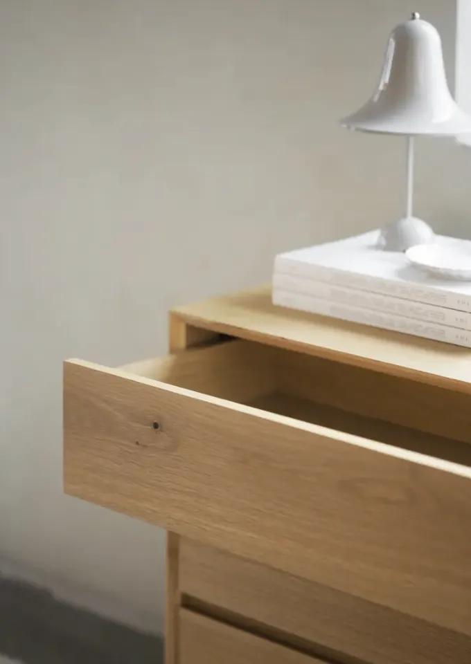 Oak Classic Drawer Chest