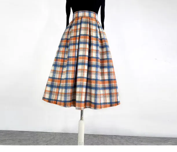 Lightweight Promenade Everyday Casual Wool Skirt
