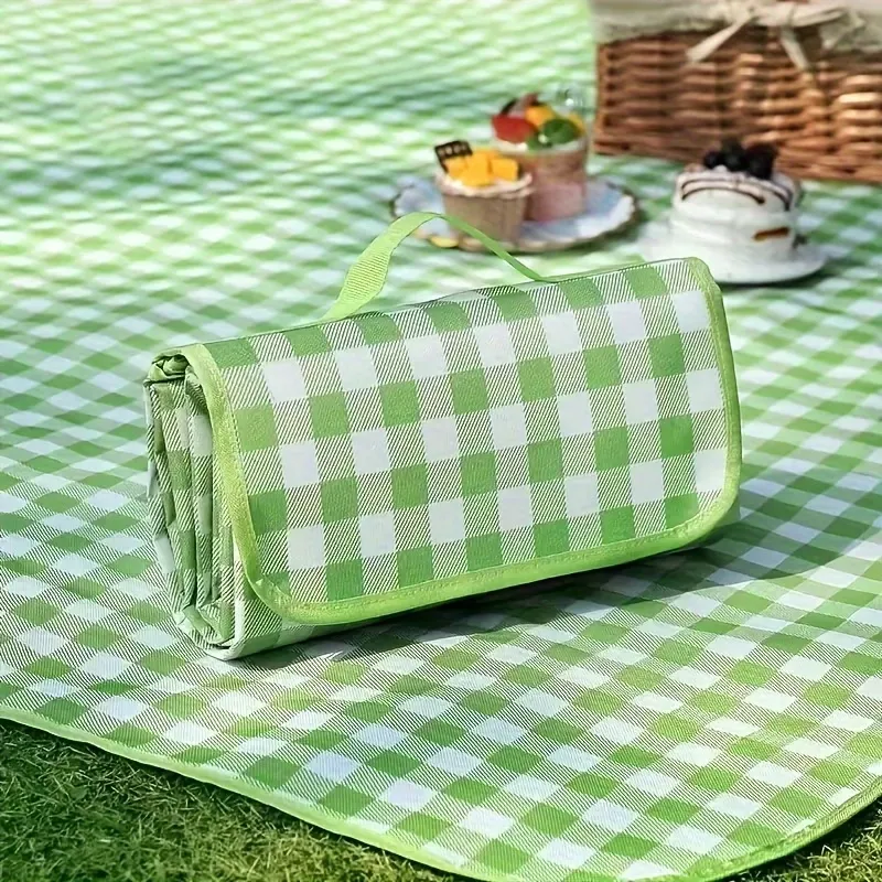 Foldable Checkered Picnic Mat