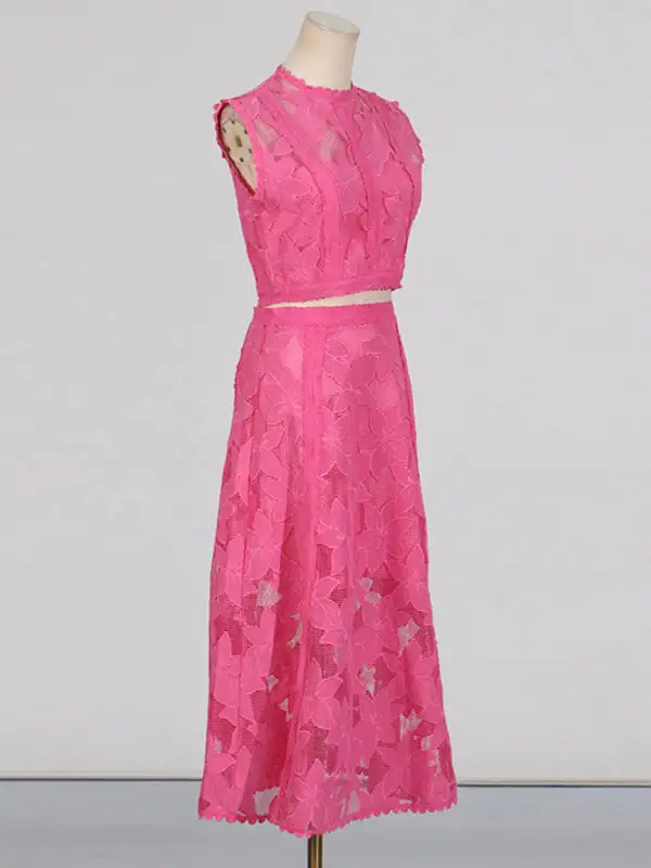 Modern Round Neck Sleeveless Detail Coordinated Set