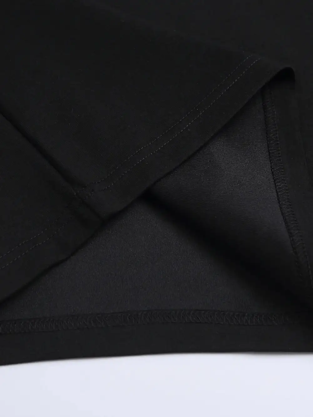 Relaxed Contrast Detail Short Sleeve Crew Neck Tee
