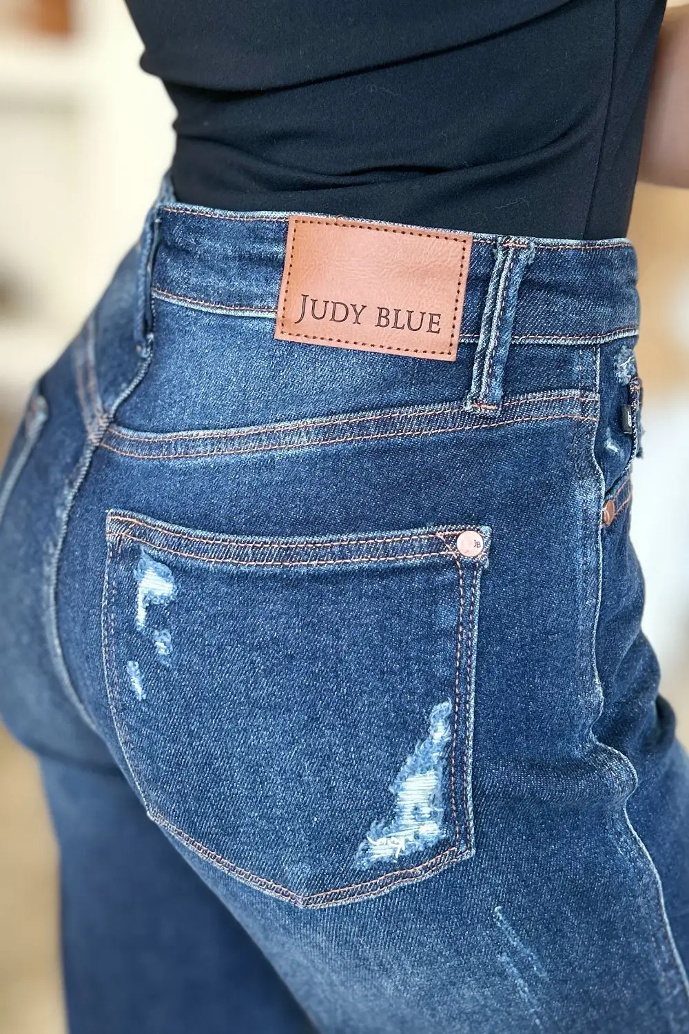 Comfort-Fit High Waist Jeans