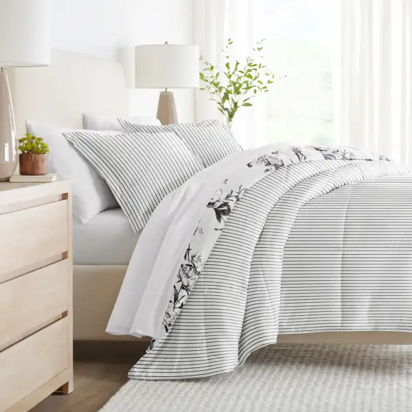 Vintage  Reversible Down Alternative Comforter Set