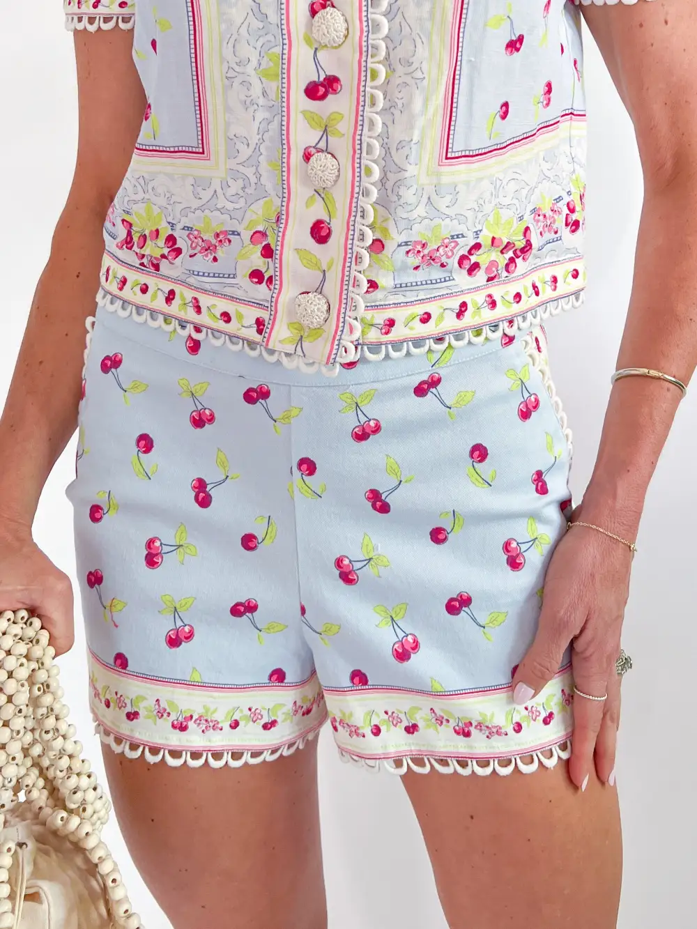 Textured Shorts Lightweight Feel