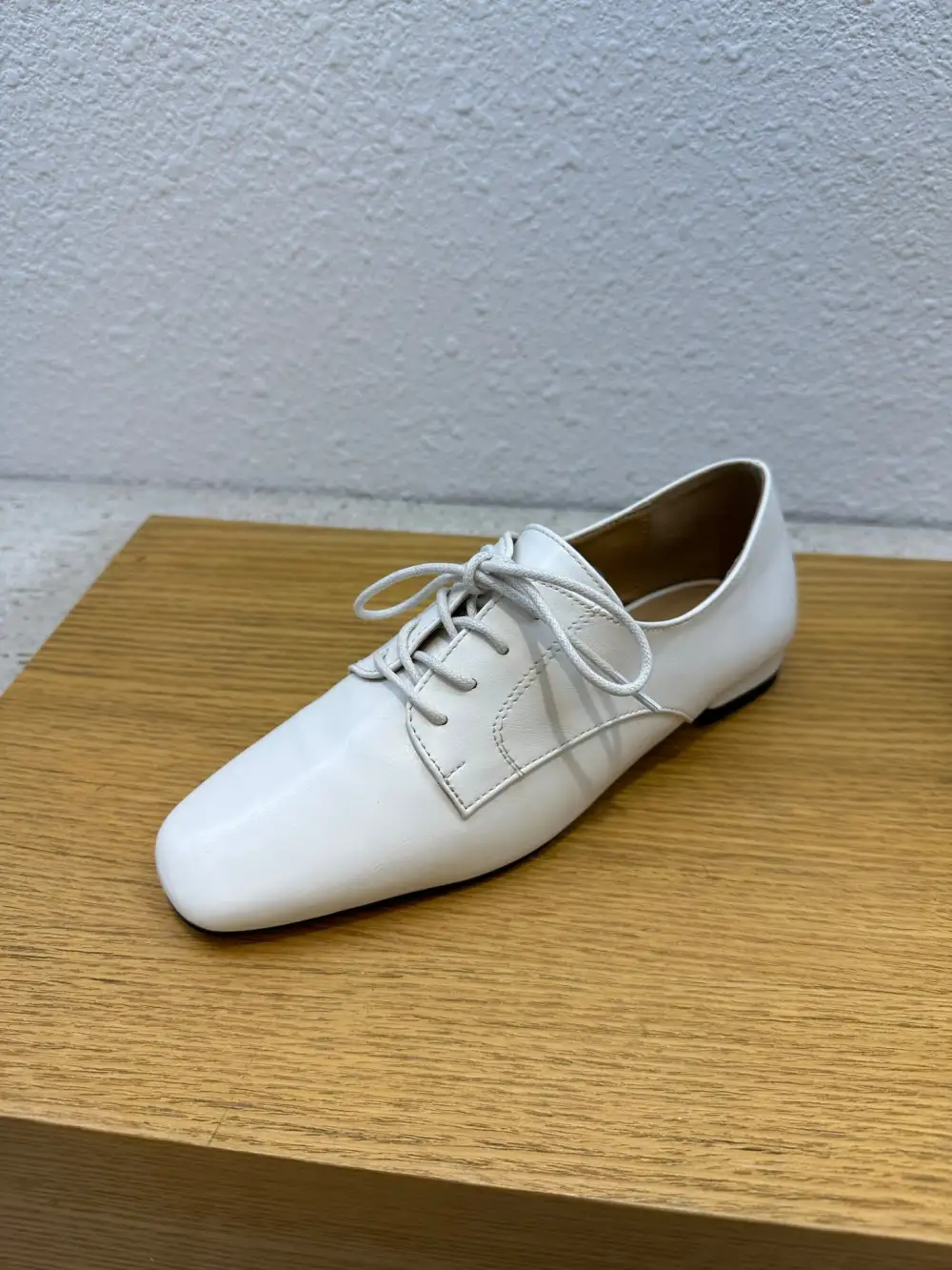 Classic Faux Leather Lace Up Everyday Flats