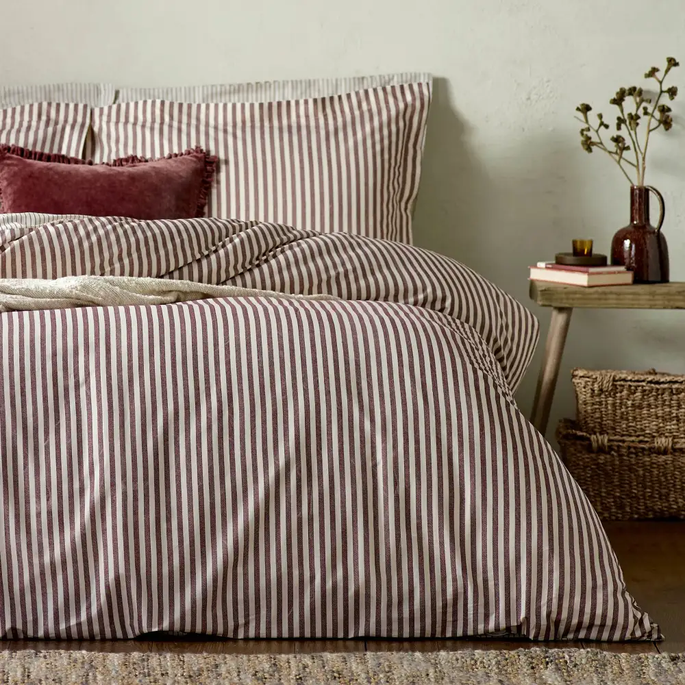 Relaxed Bedroom Reversible Stripe Cotton Duvet Cover Set