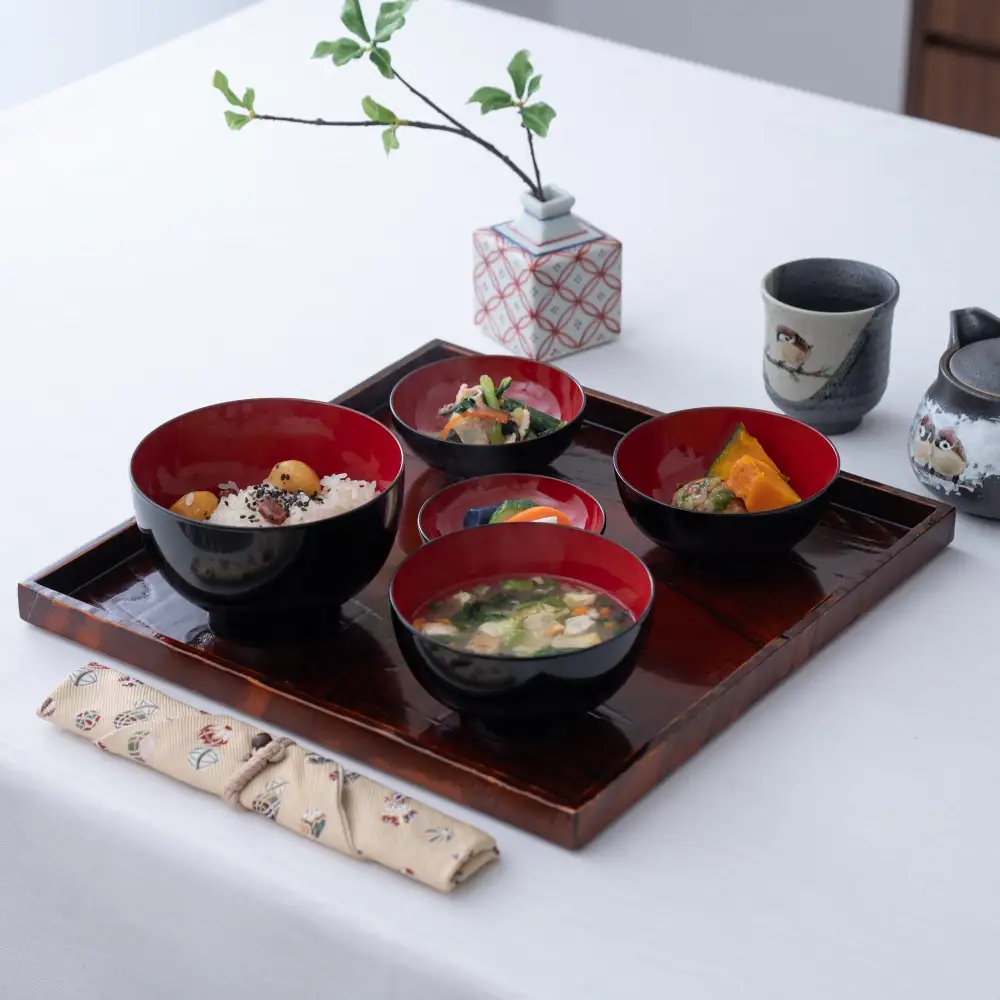 Lacquer Nested Bowl Set