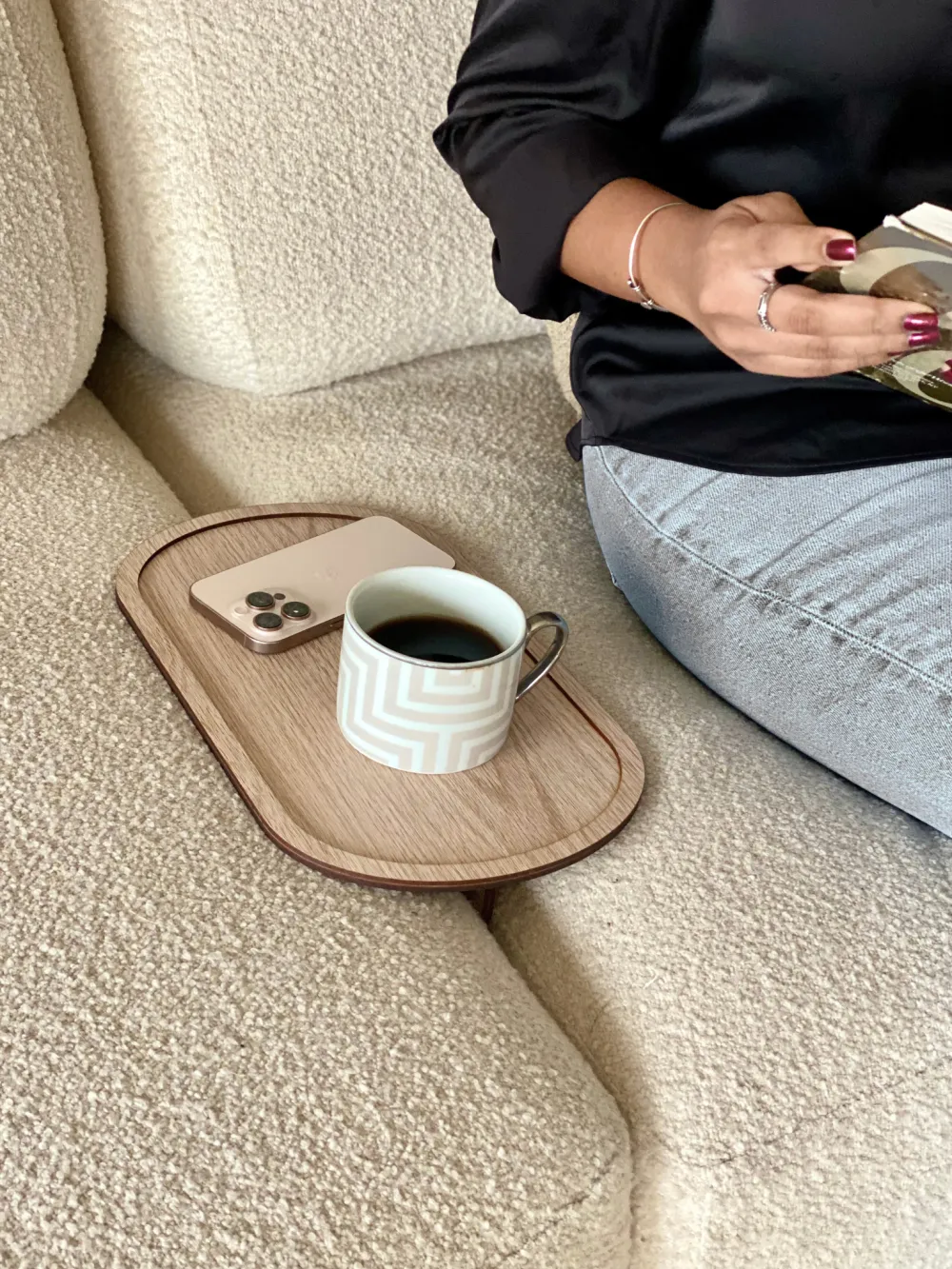 Elm Sofa Tray Cream