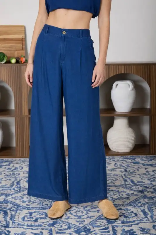 Signature Linen Relaxed Pants