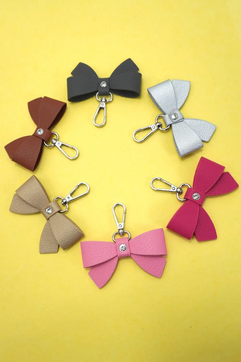 Bow Shoe Charm
