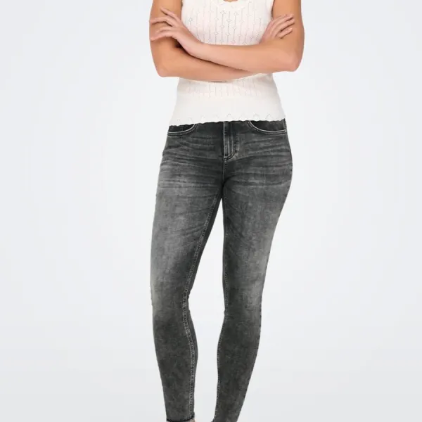 Clean Cut Essential Everyday Classic Jeans