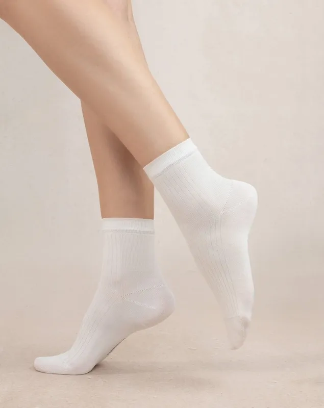 Silk Ribbed Socks