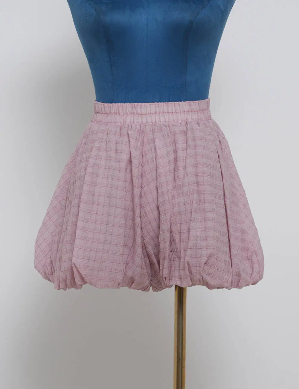 Puff Hem Checked Pattern Elastic Waist Balloon Shorts