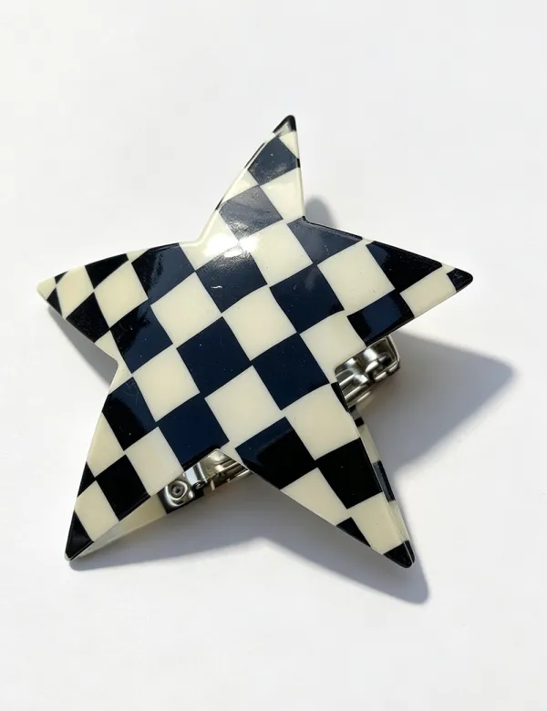 Grid Print Star Shape Hair Clip