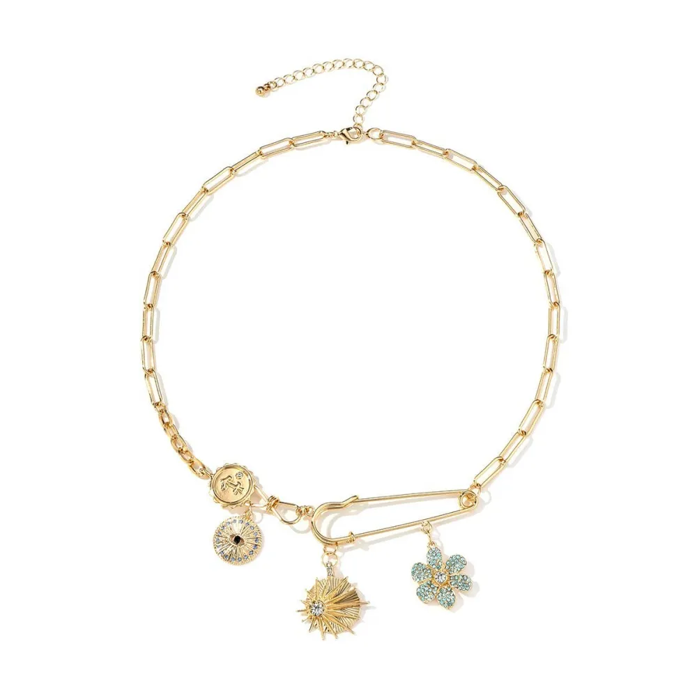 Compact Rhinestone Pendant Necklace