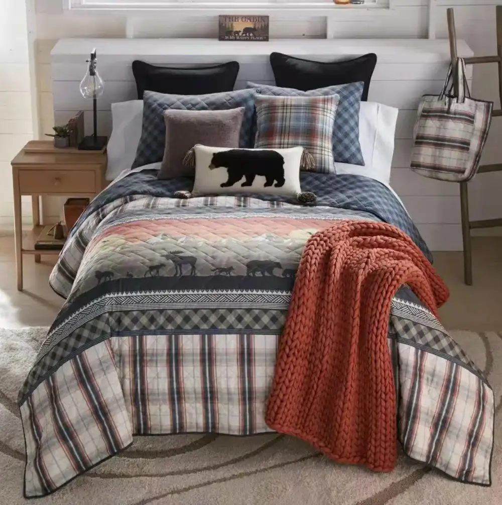 Reversible Quilted Bedding Set