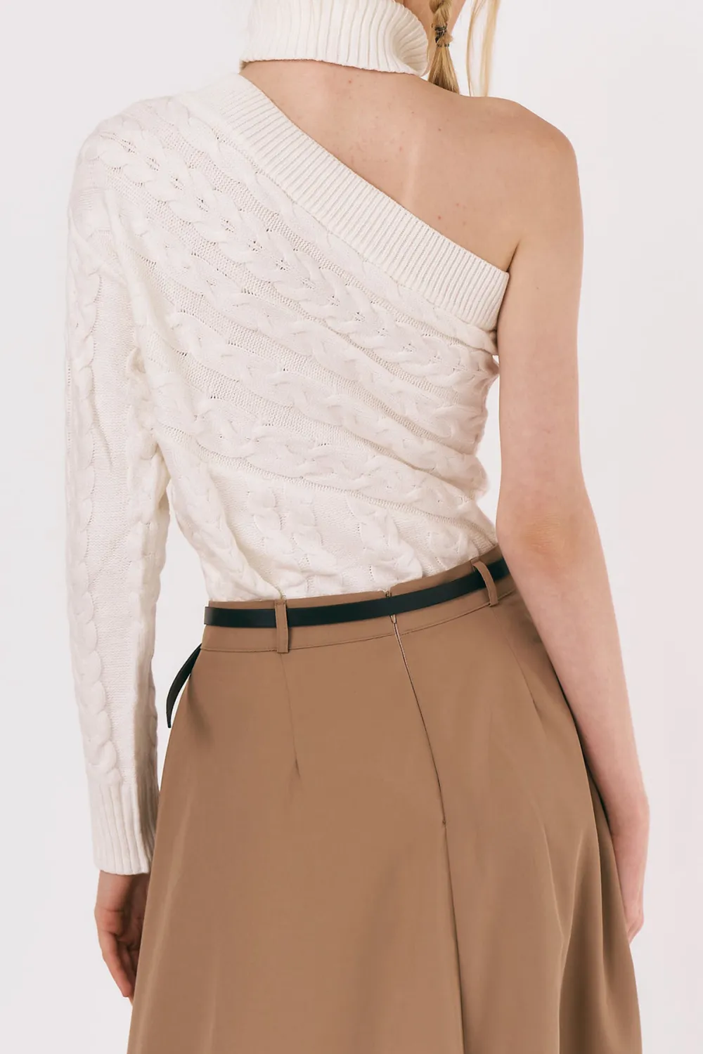 Oneshoulder Sweater Top