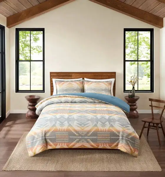 Quilted Geometric Comforter Set