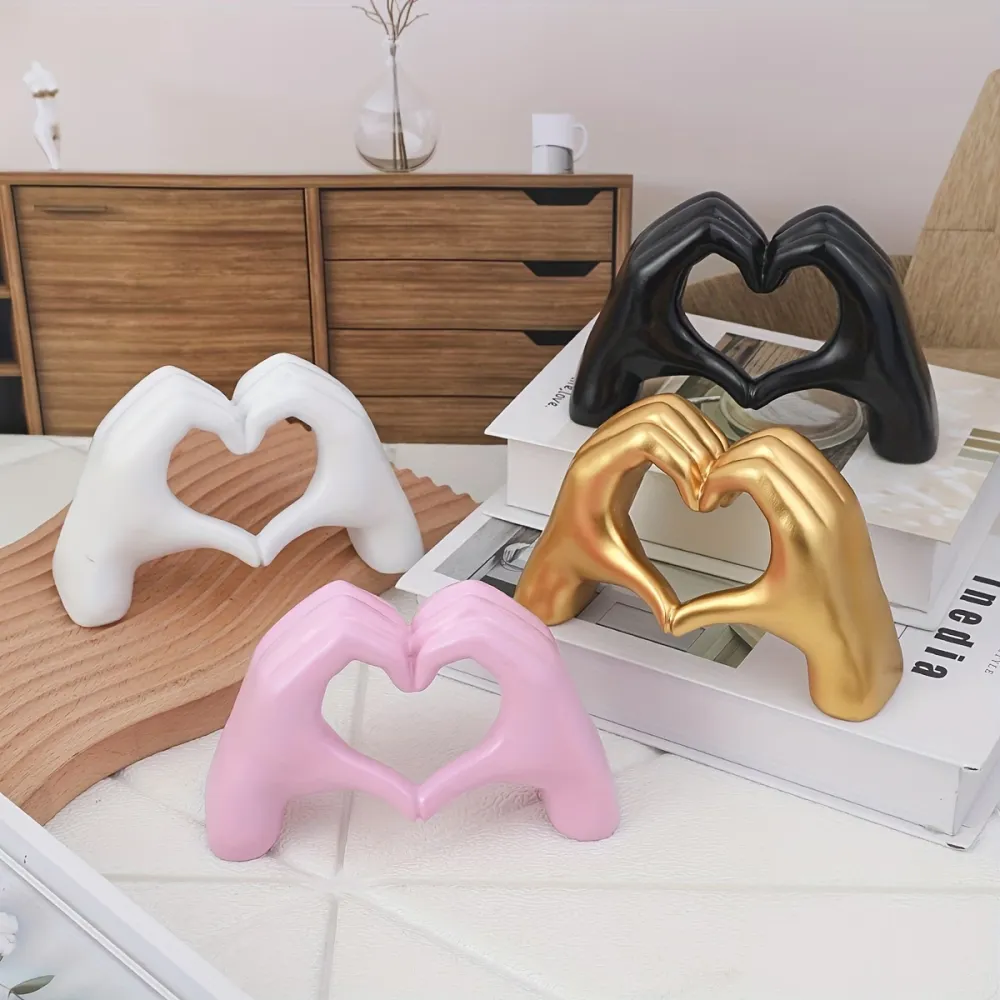 Heart-Hand Decorative Sculpture
