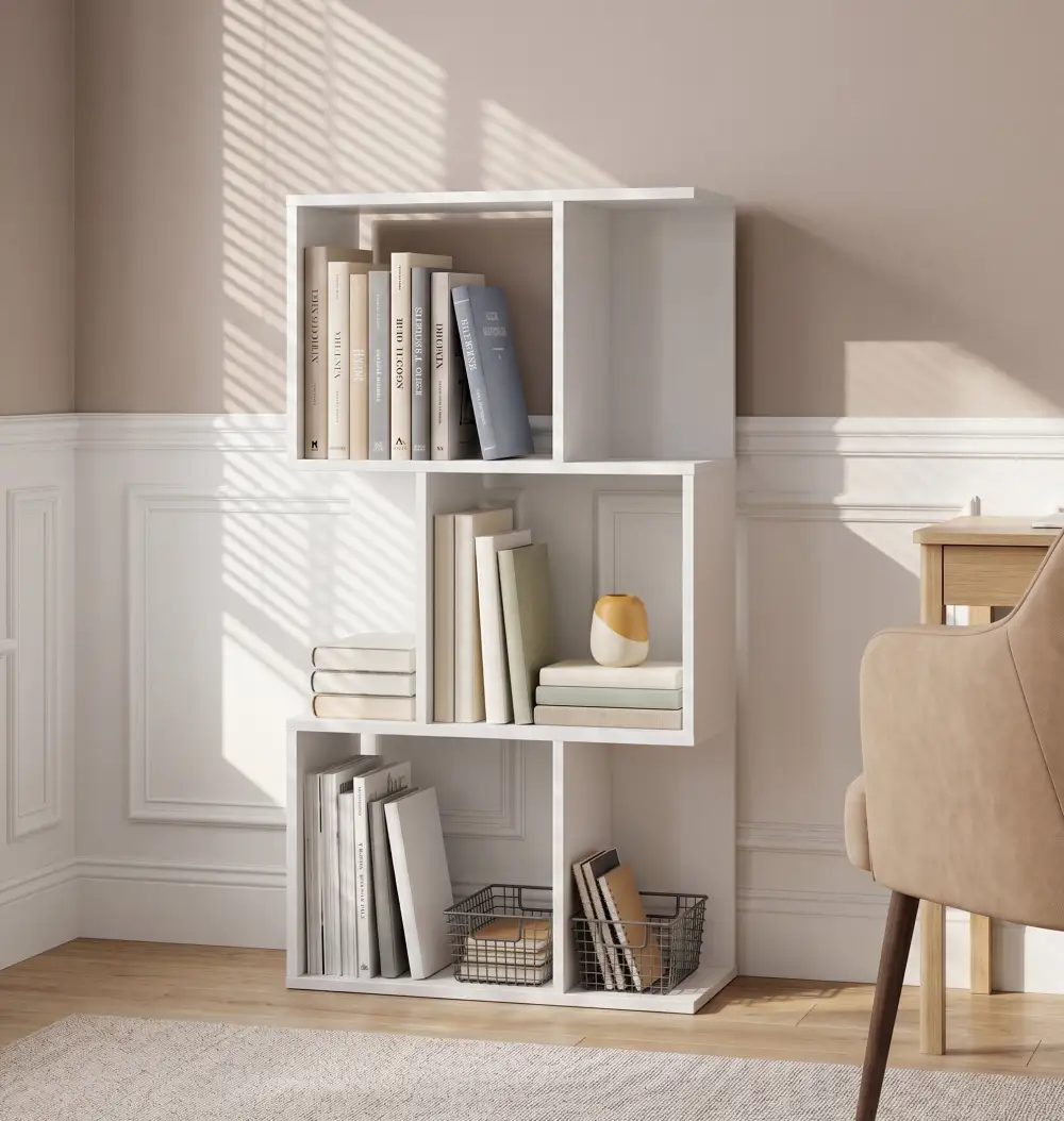 Adaptable Contemporary Bookshelf