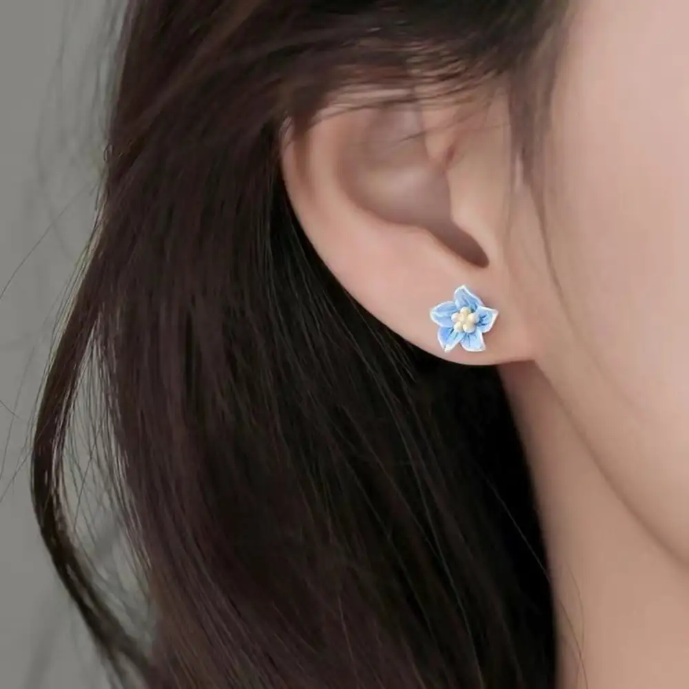 Women's Floral Stud Earrings