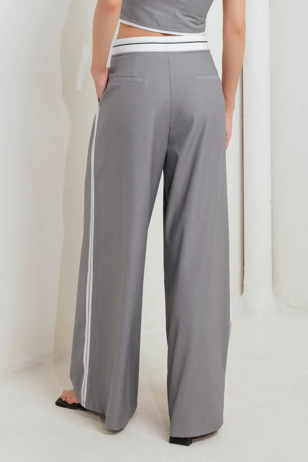 Sequin Striped Wide Leg Pocketed Pants