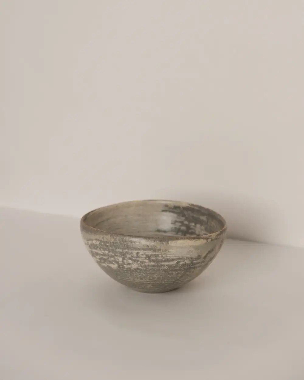 Hakeme Brush-stroke Egg Bowl