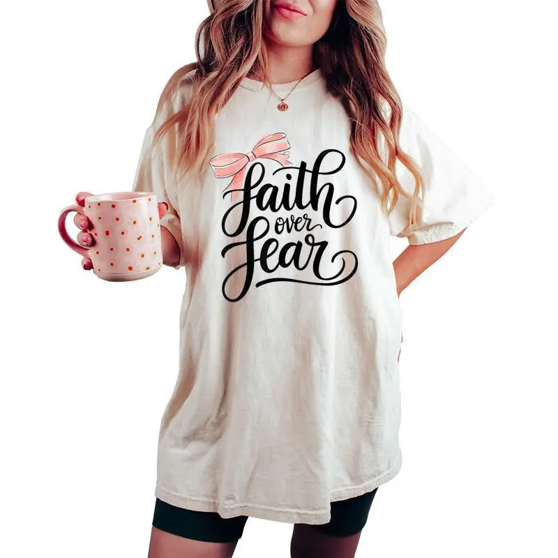 Pink Bow Faith Over Fear Christian Faith Jesus Bible Verse Women's Oversized Comfort T-shirt