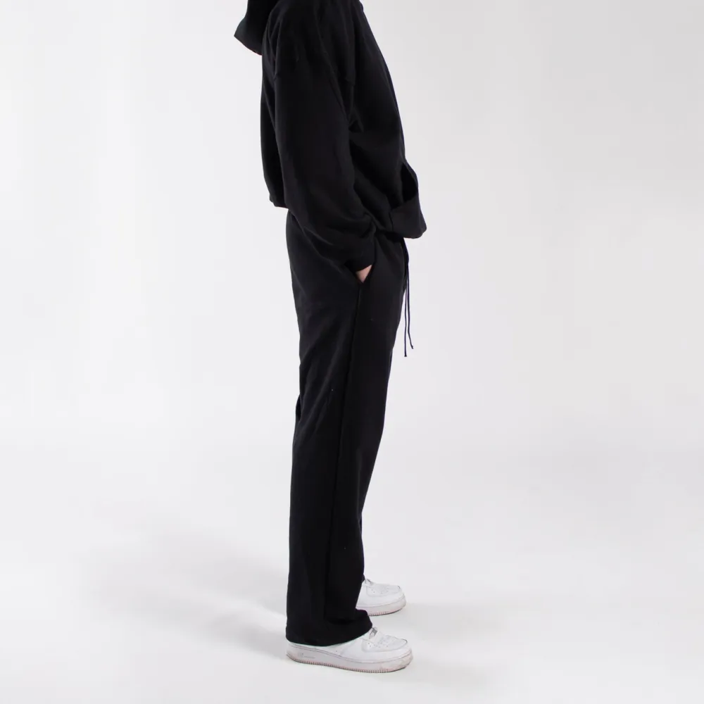 Midweight Straight Leg Sweatpants