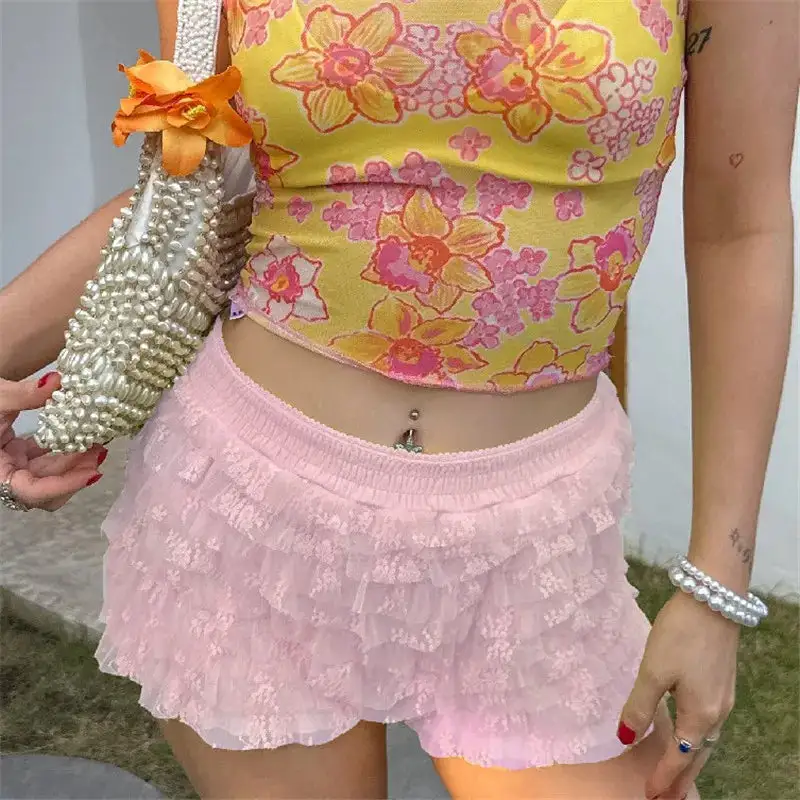 Classic Lace Ruffled Shorts