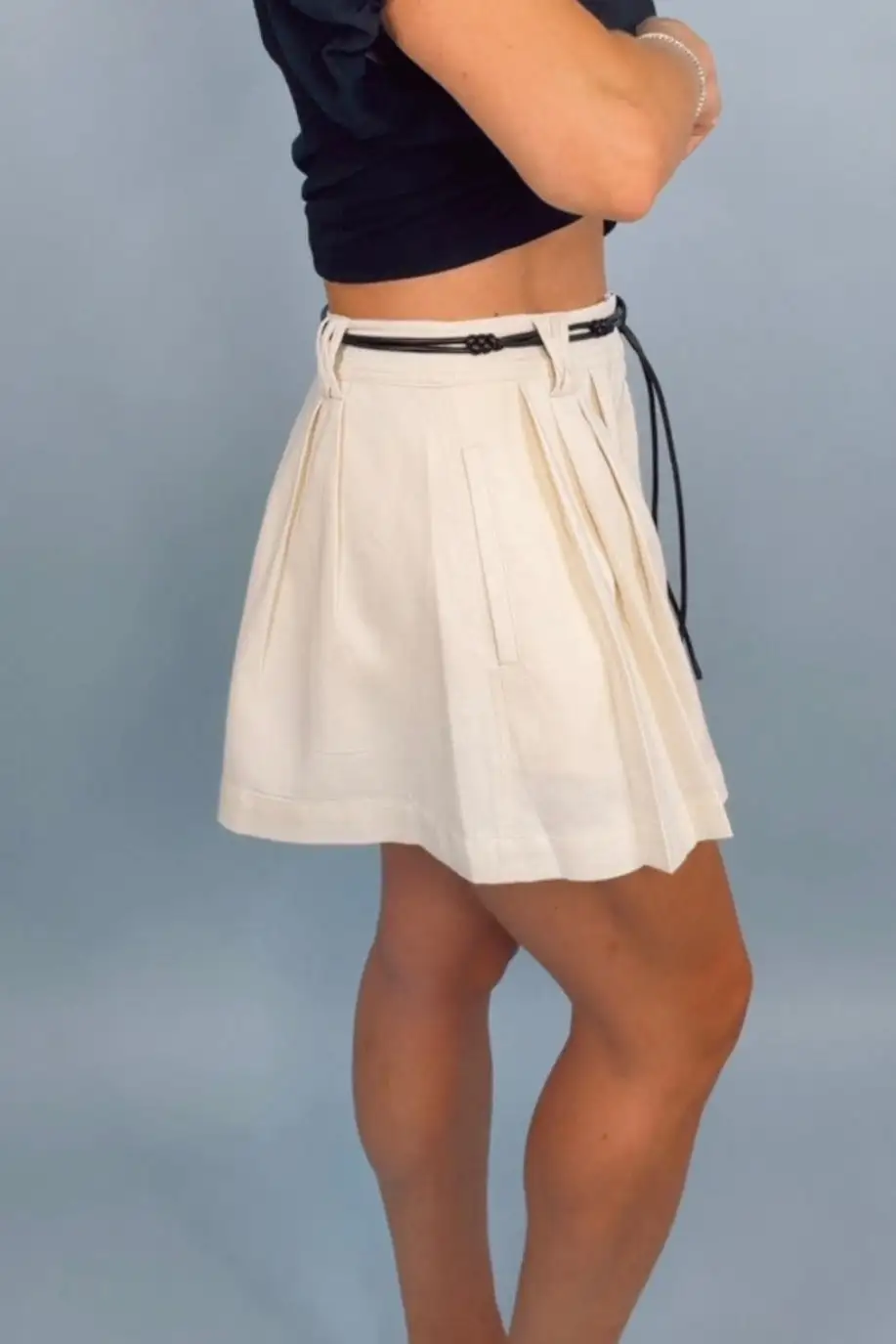 Linen Blend Tailored Fit Shorts